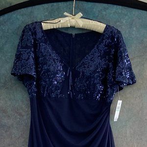 REDUCED - NWT  Alex Evenings Navy Gown 8